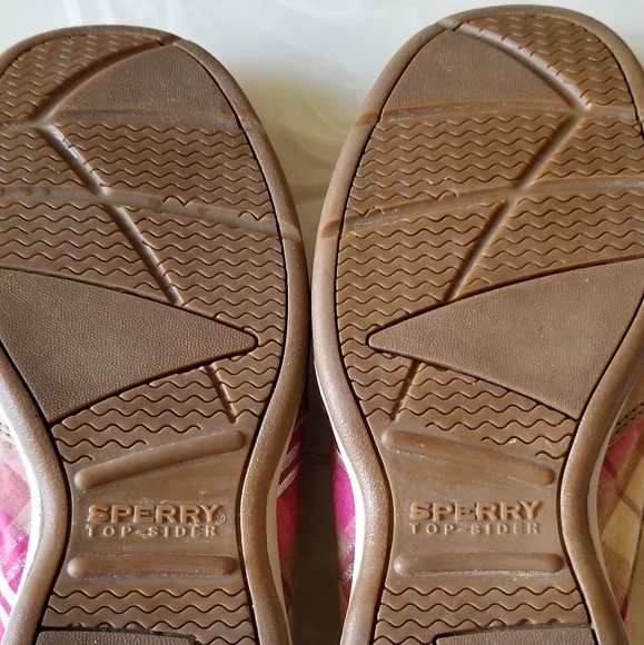 EUC, SPERRY TOP SIDER WITH PINK PLAID - Picture 3 of 8